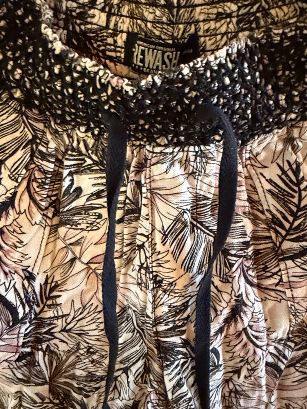 Rewash Black & Blush Tropical Print Jogger Pants - Picture 3 of 6